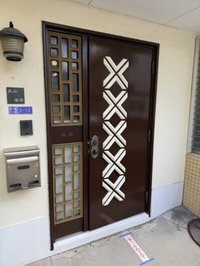 福島区　玄関扉塗装