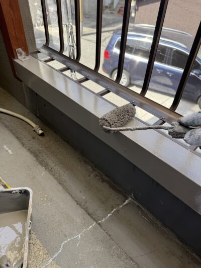 福島区　２液型無機塗料の上塗り２回目