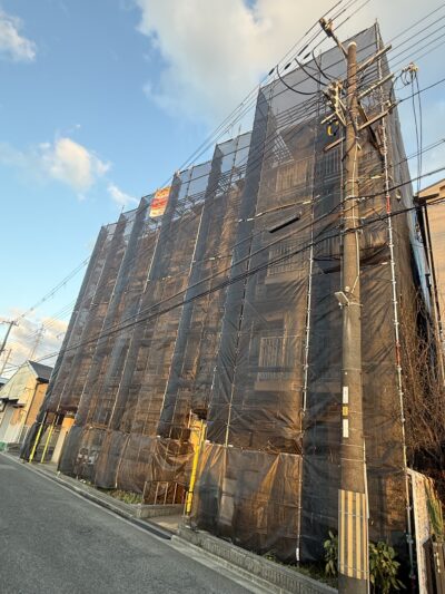 吹田市　塗り替え工事　足場組み